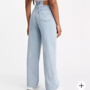 Levi’s High Loose Jeans